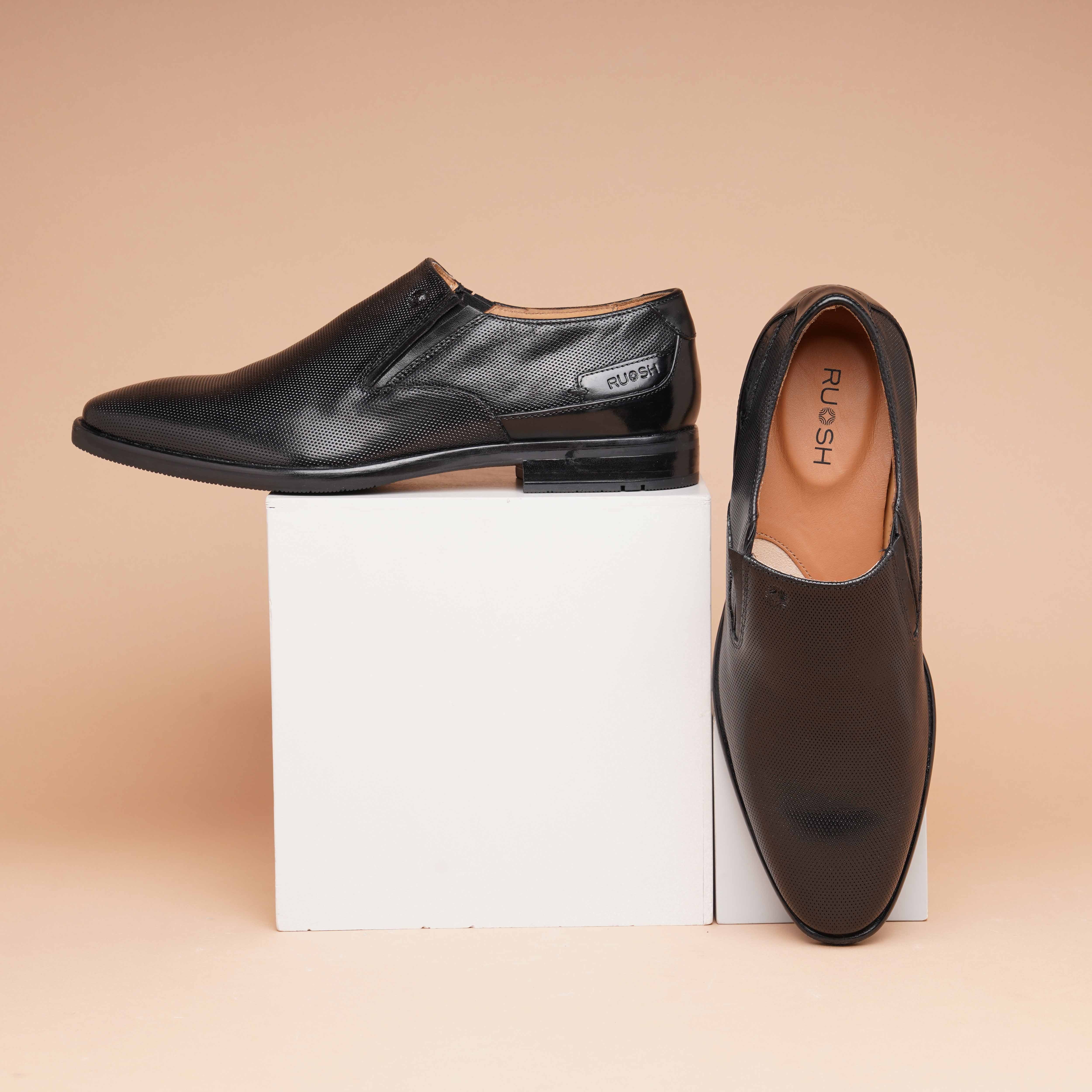 The Newyork Ruosh Men Black Formal Slip-On
