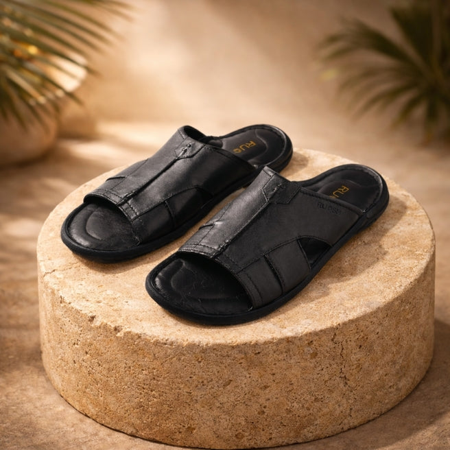 Appu Ruosh Men Black Sandals
