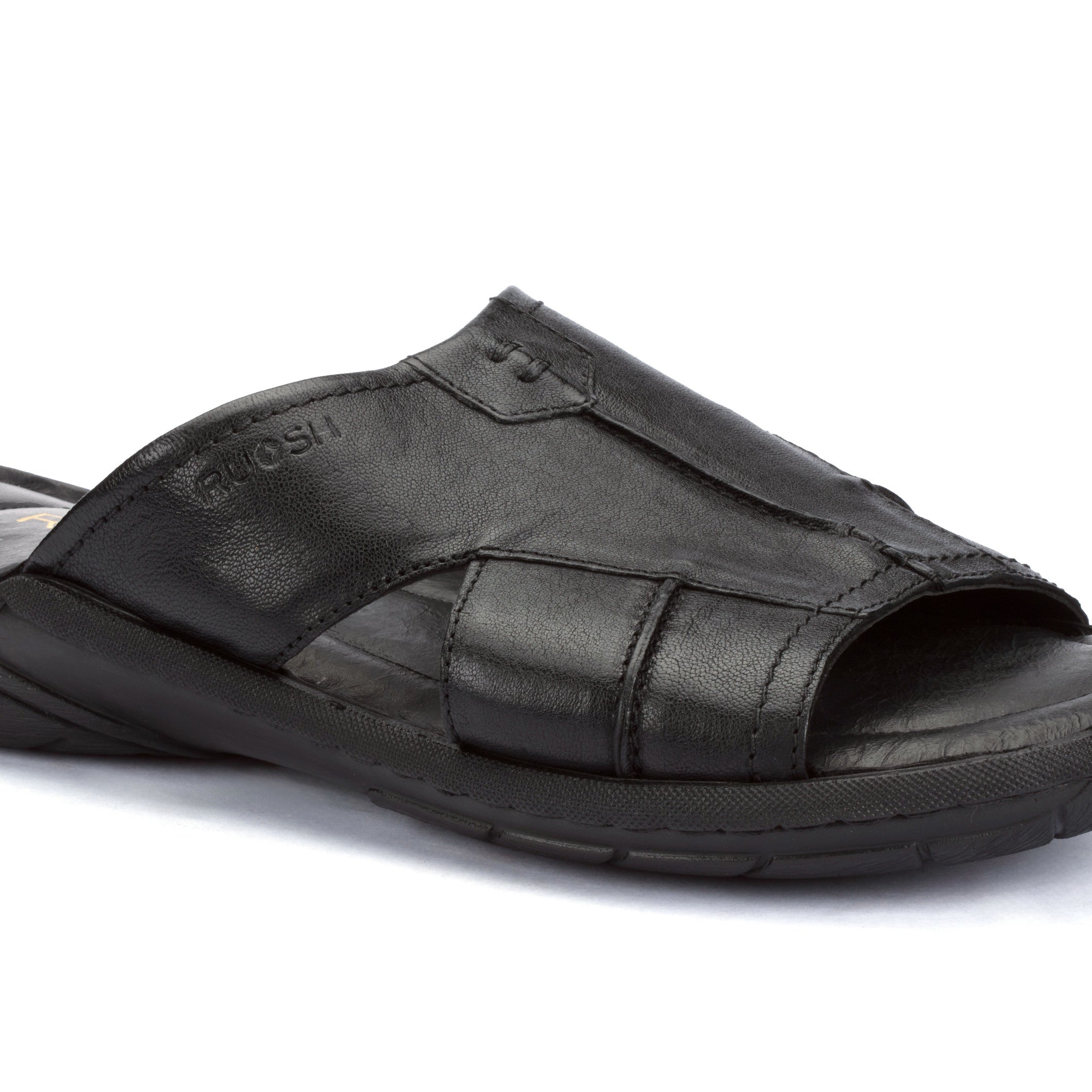 Appu Ruosh Men Black Sandals