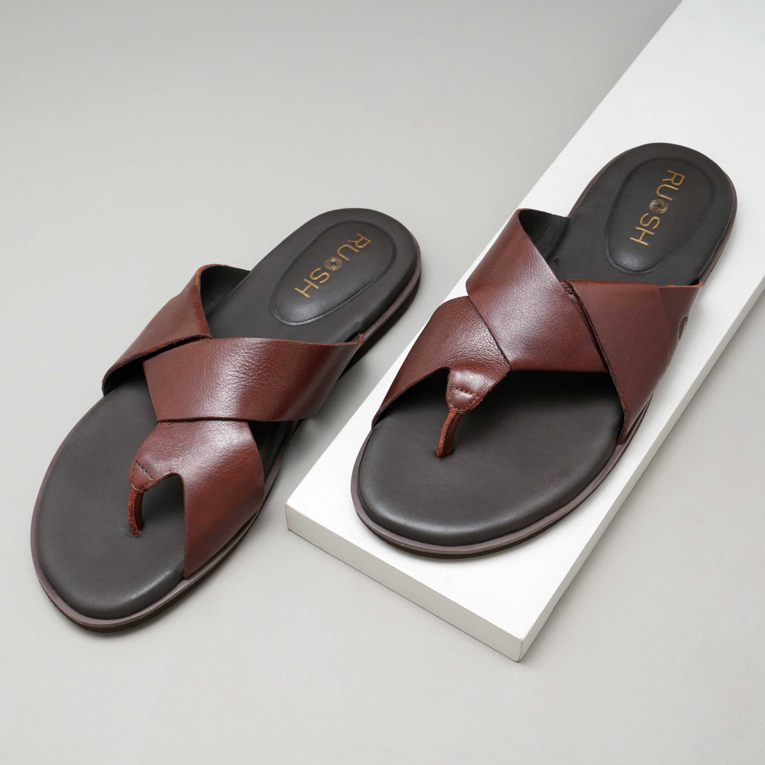 The Rubio Ruosh Men Tan Slipper