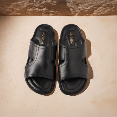 Appu Ruosh Men Black Sandals