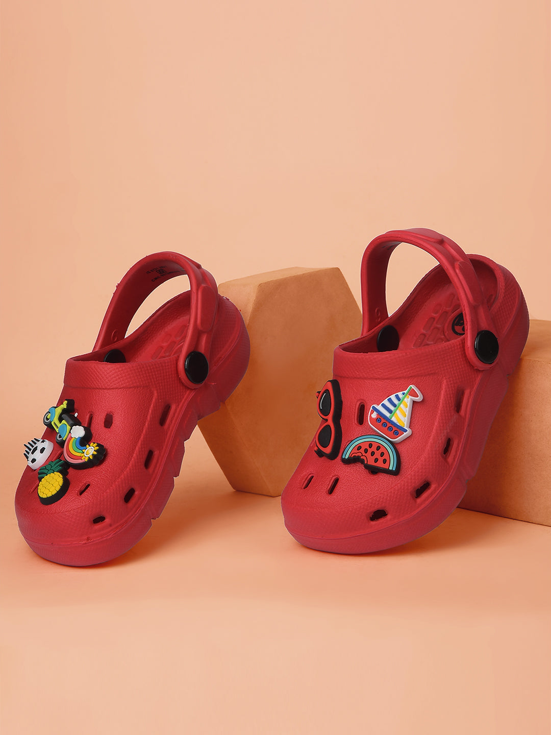 Bubblegummers Boy's Red Casual Clog Sandal - Red - View 6