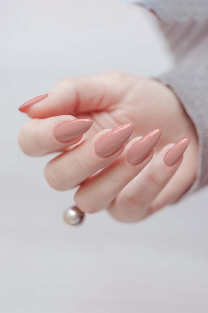 Posh Long-lasting Shine High Gloss Nail Polish - 9ml (Champagne Pink)