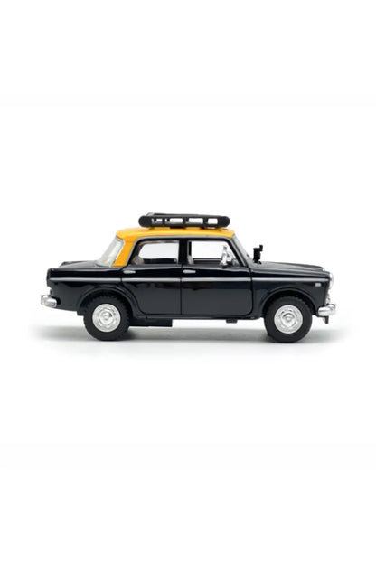 Queen 70's Classic Taxi Pull Back Car Toy (Black)