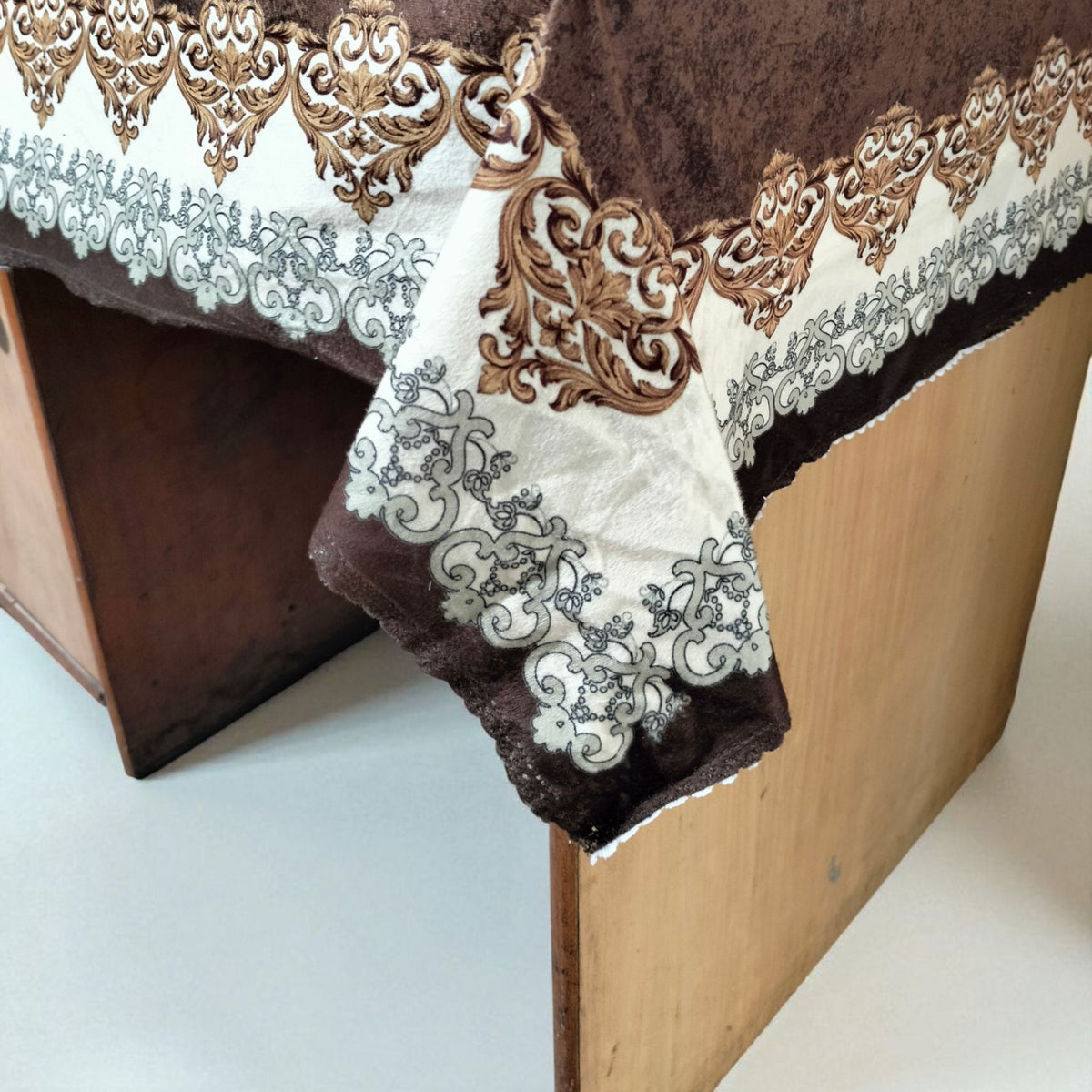Chocolate Gudhal printed cotton table cover in brown - image 5