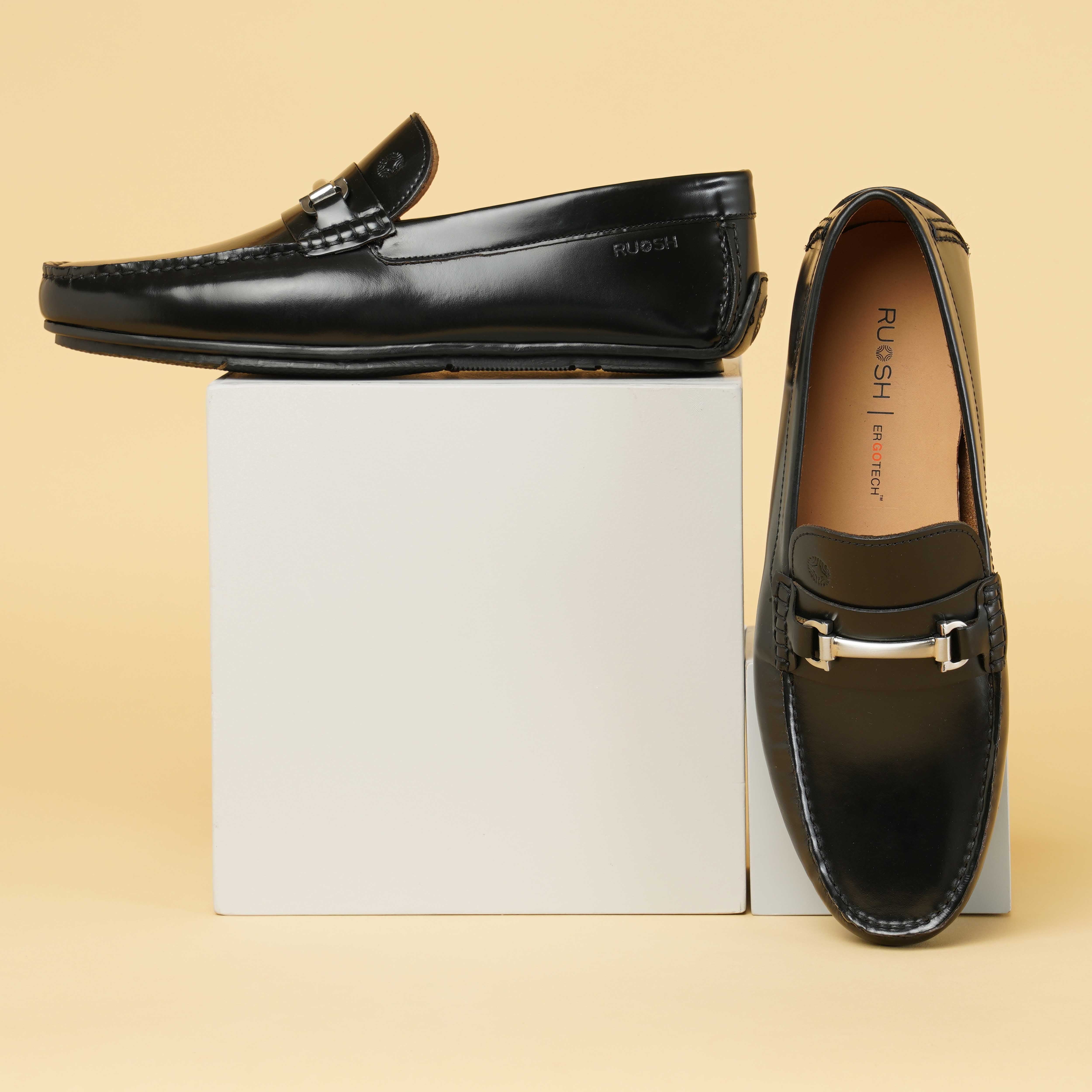 The Macau Ruosh Men Black Glossy Casual Driver