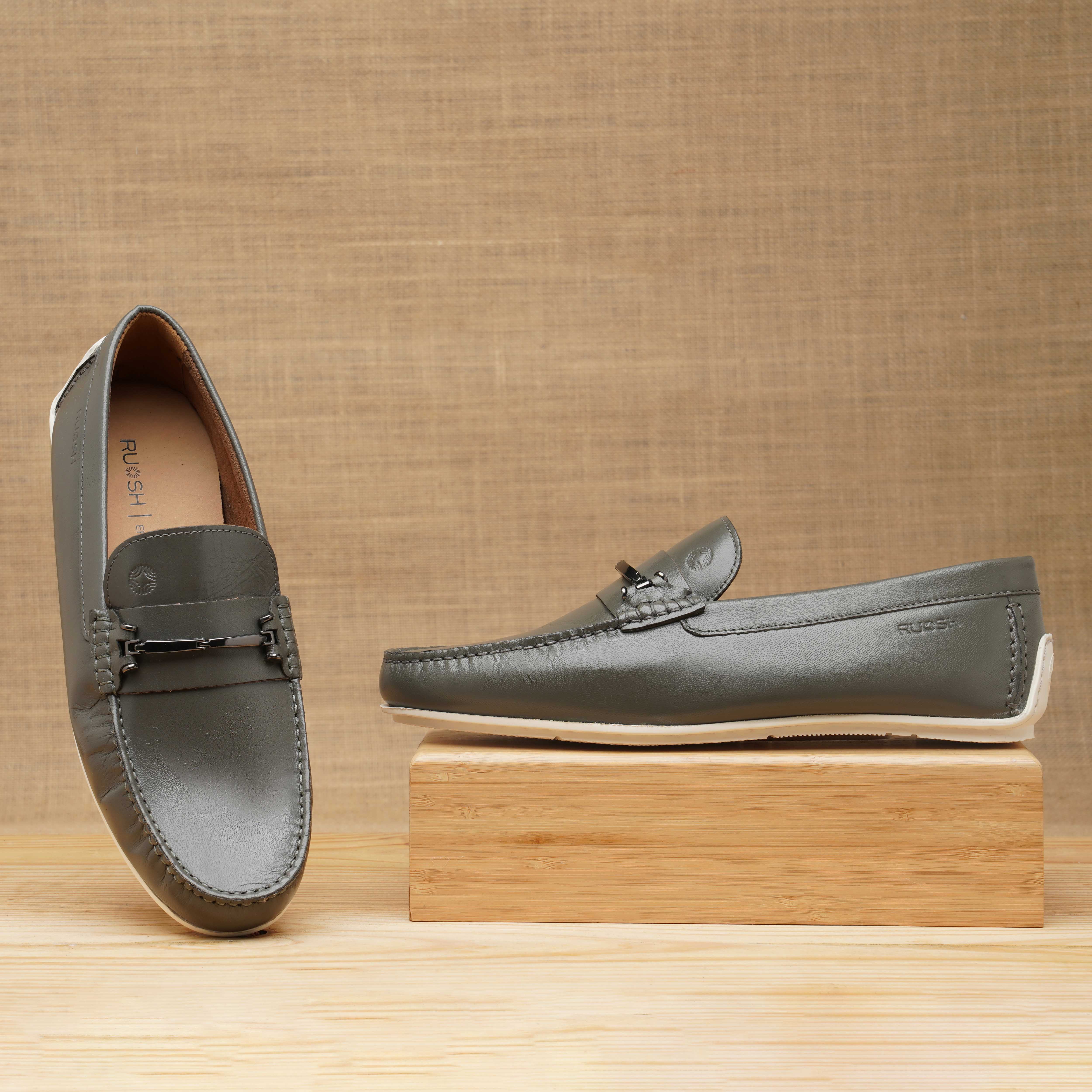 The Macau Ruosh Men Grey Casual Driver