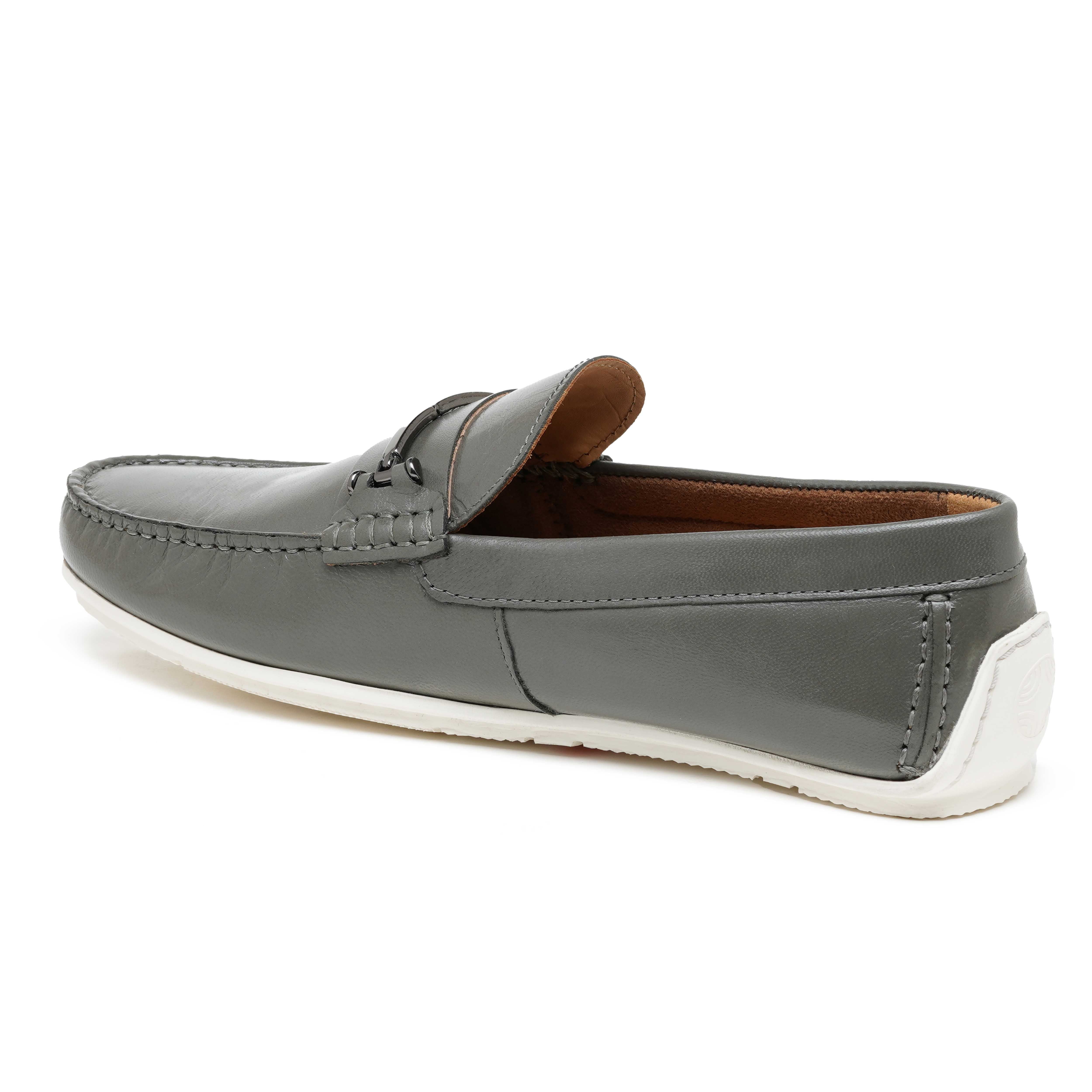The Macau Ruosh Men Grey Casual Driver