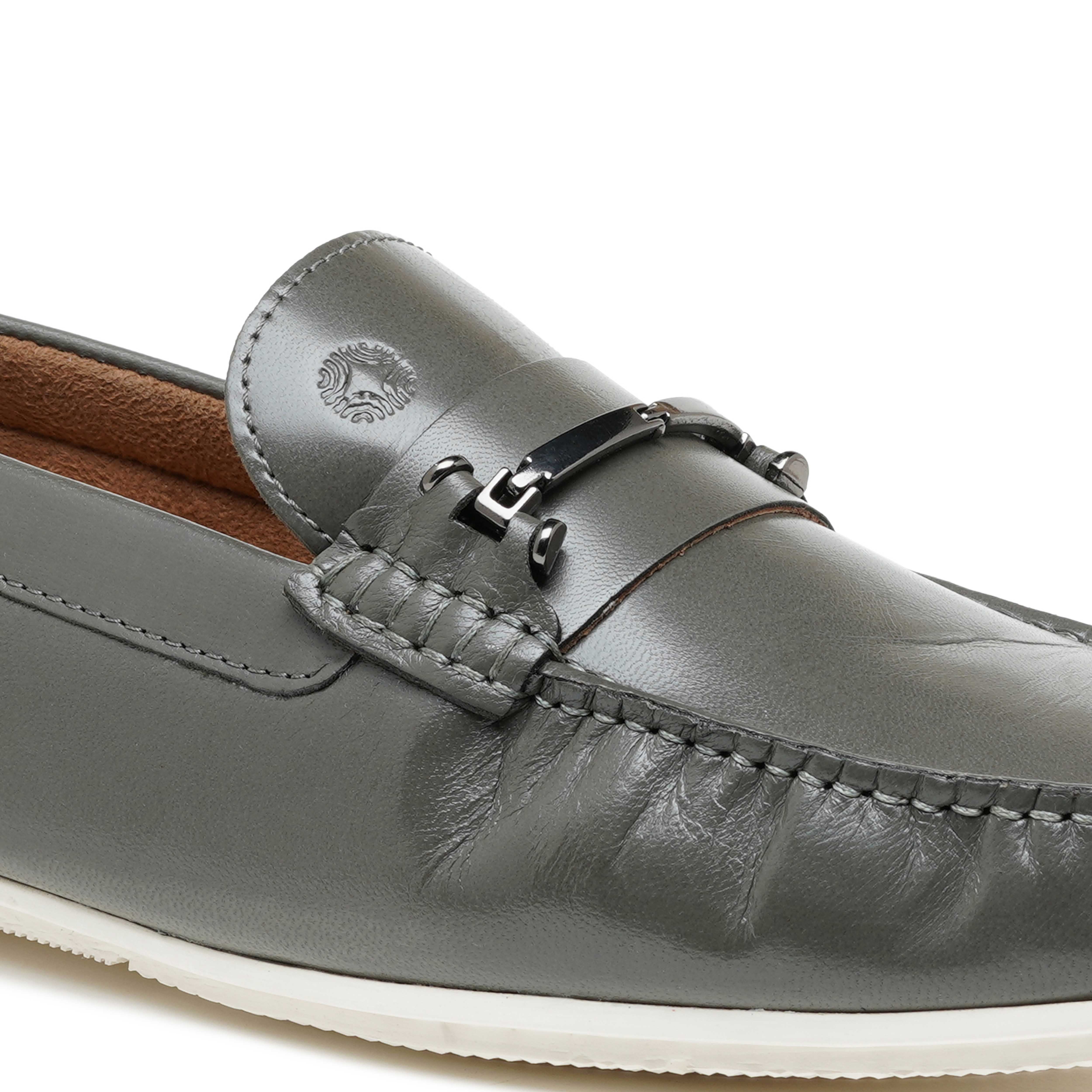 The Macau Ruosh Men Grey Casual Driver