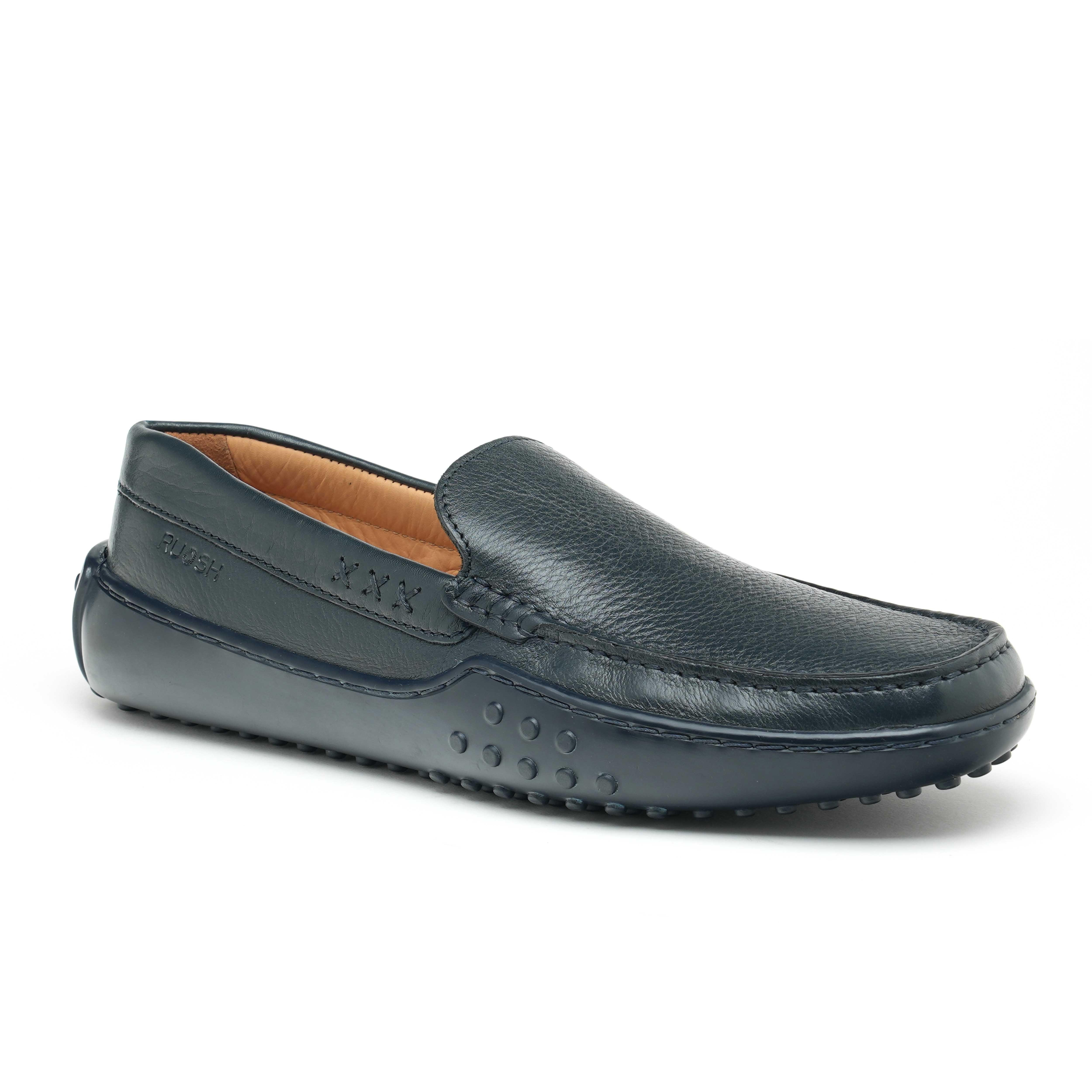 The Lenar2 Ruosh Men Navy Casual Driver