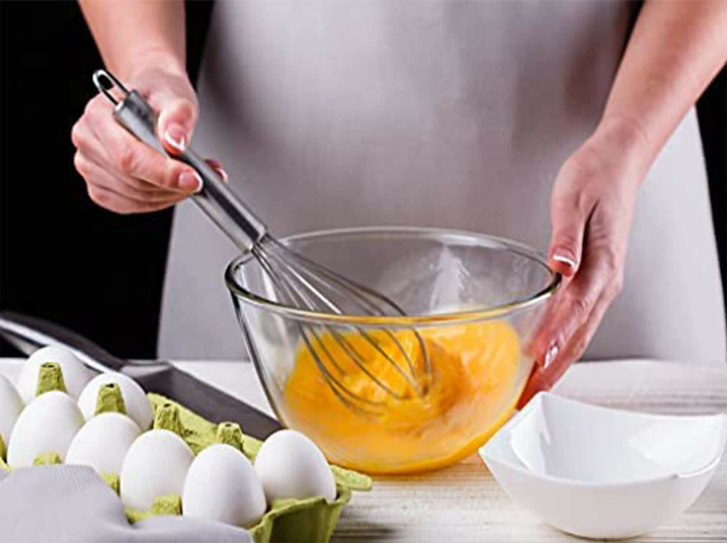 Steel Kitchen Utensil Balloon Shape Wire Whisk, Egg Beater, Kitchen Tool,