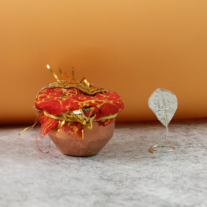 Mini Kalash Pooja Set – Decorative Copper-Style Kalash with Cloth Cover, Foil Deity/Yantra Tokens Navratna Pieces (1 Set)