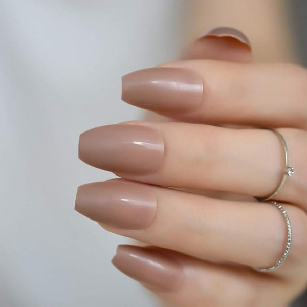 Sanfe Instant Press On Nails - Classic Coffee | 24 Reusable Artificial Fake Nail Set/Extensions | Quick, Lightweight, Salon Look, Lasts upto 3 weeks | For Festivals & Special Occasions