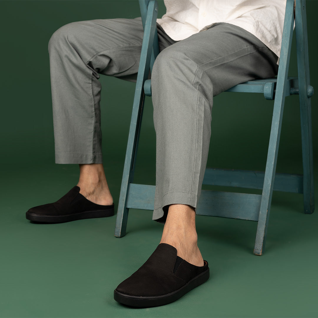 Nest Mules Vegan Suede Black Men Slip-ons Planet Paaduks