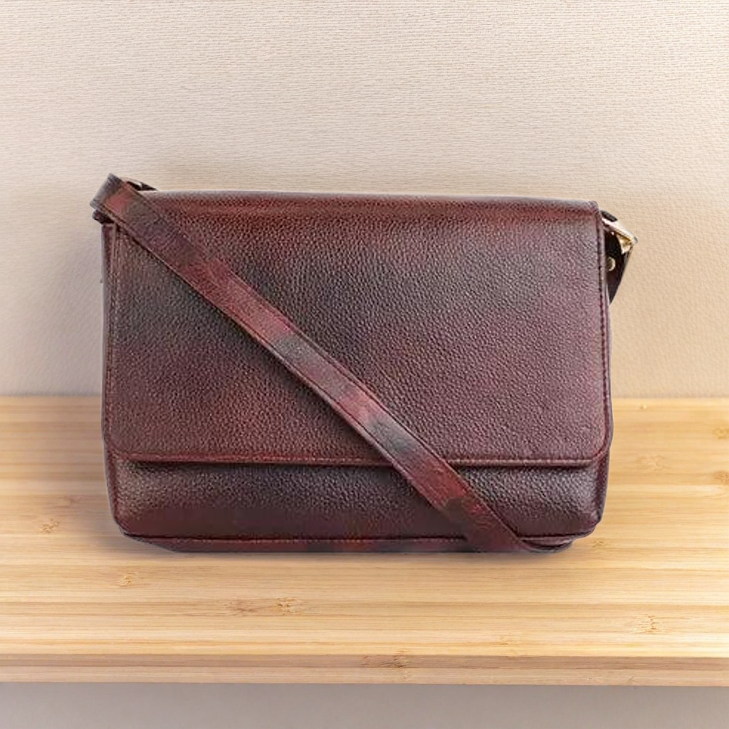 Walnut Brown Minimalist sling Bag – Chic Everyday Shoulder Bag (Walnut Brown)