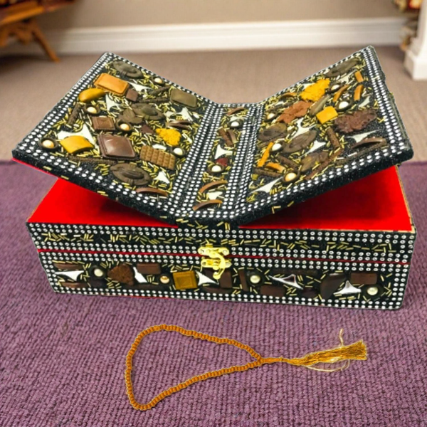 Santarms Handcrafted Quran Stand with Tasbih (13x4 Inches)