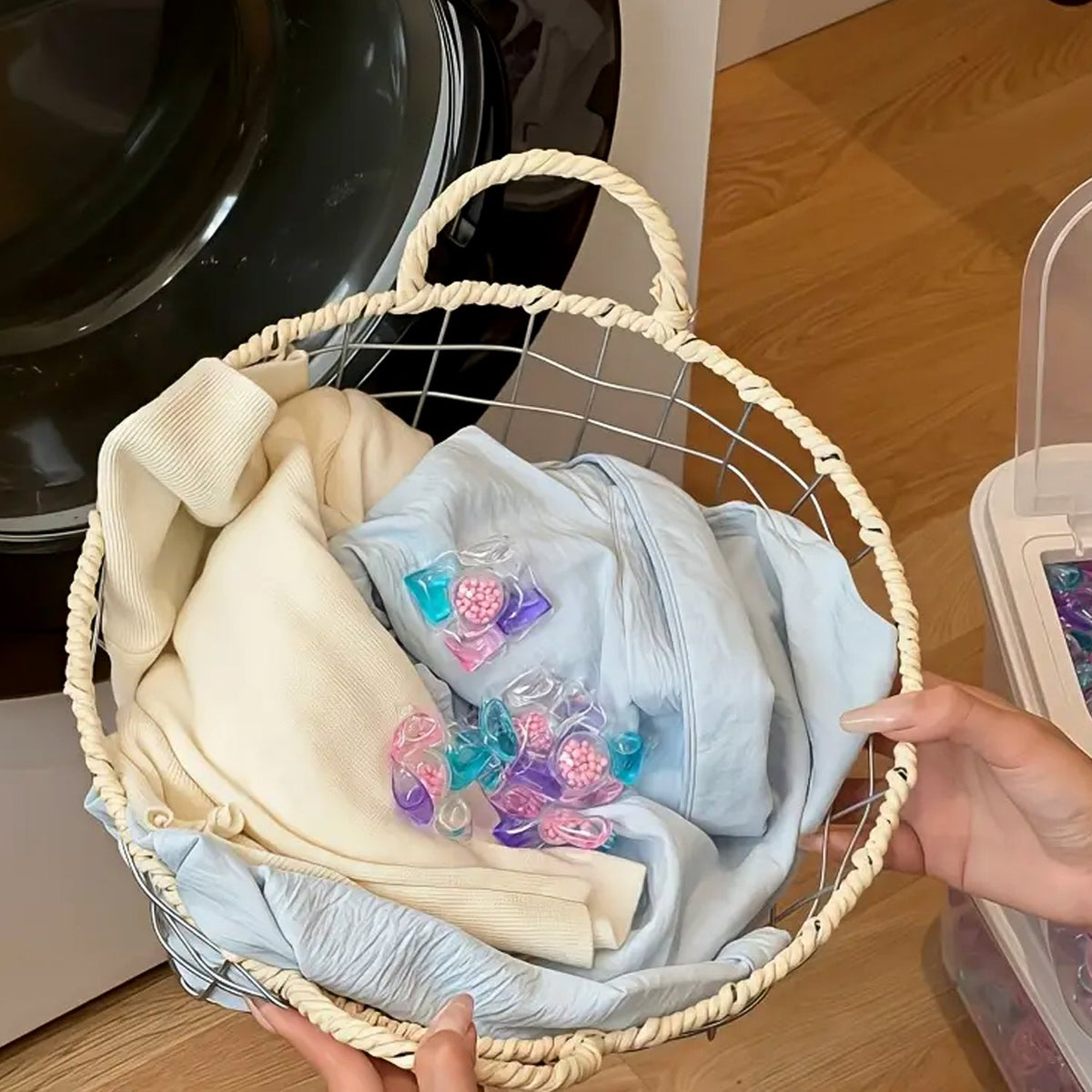 Premium Multi-action Laundry Detergent Pods  10 Piece (Set) HP DD