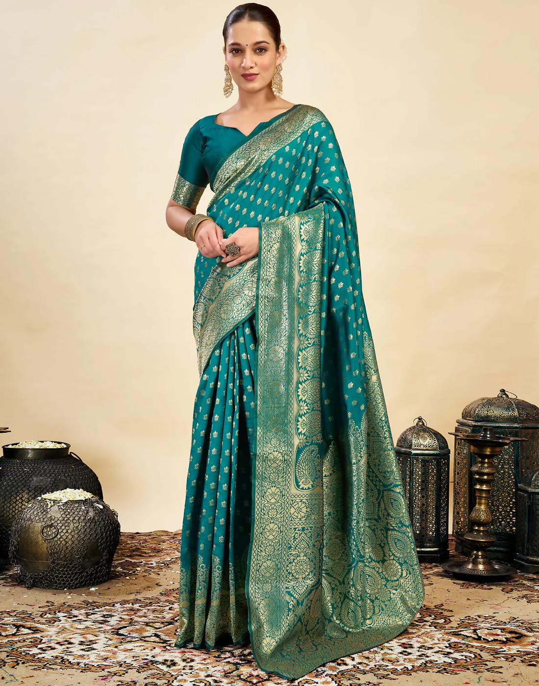 Elegant Banarasi Silk Blend Saree with Woven Design and Unstitched Blouse