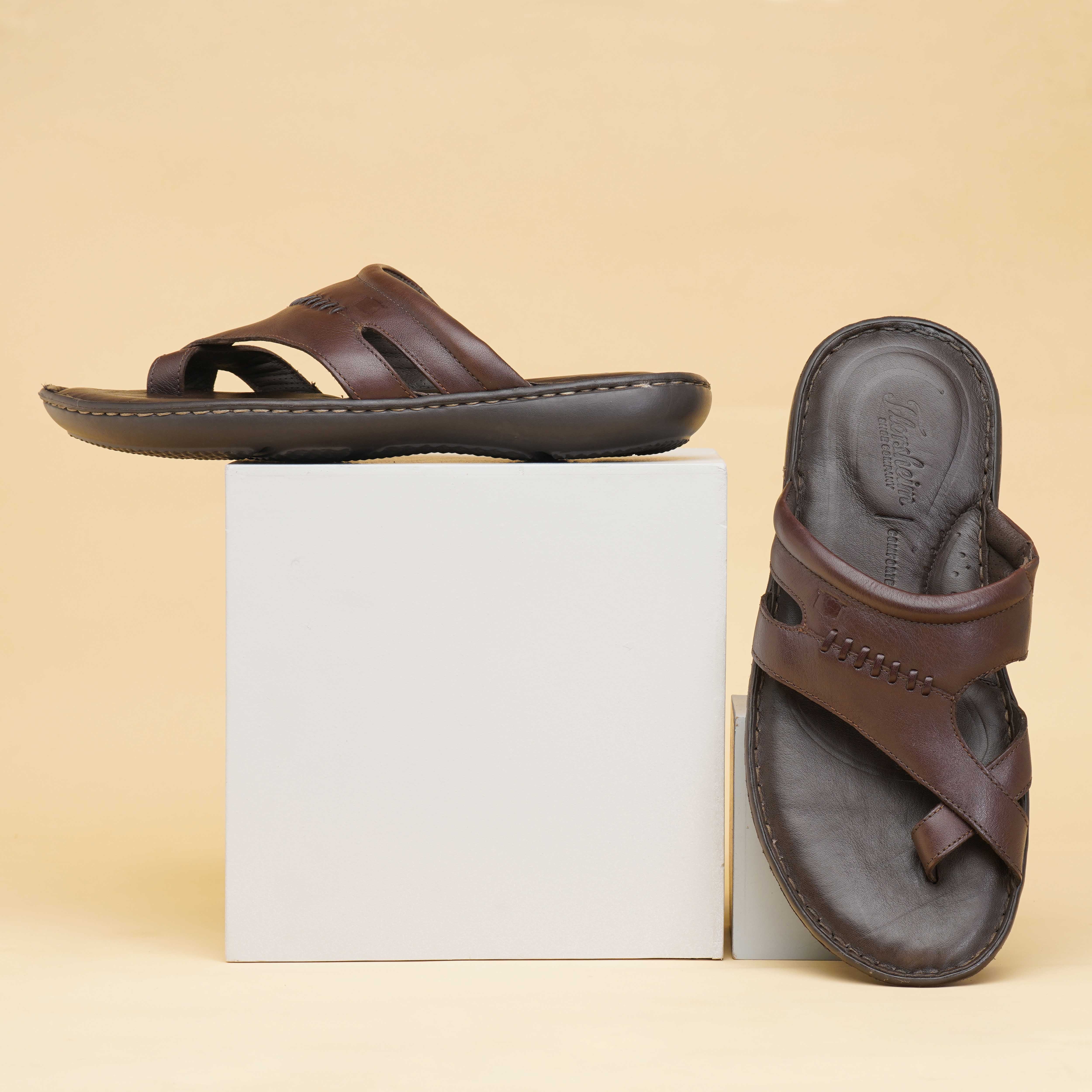 The Florish Tan Men Sandals Florsheim