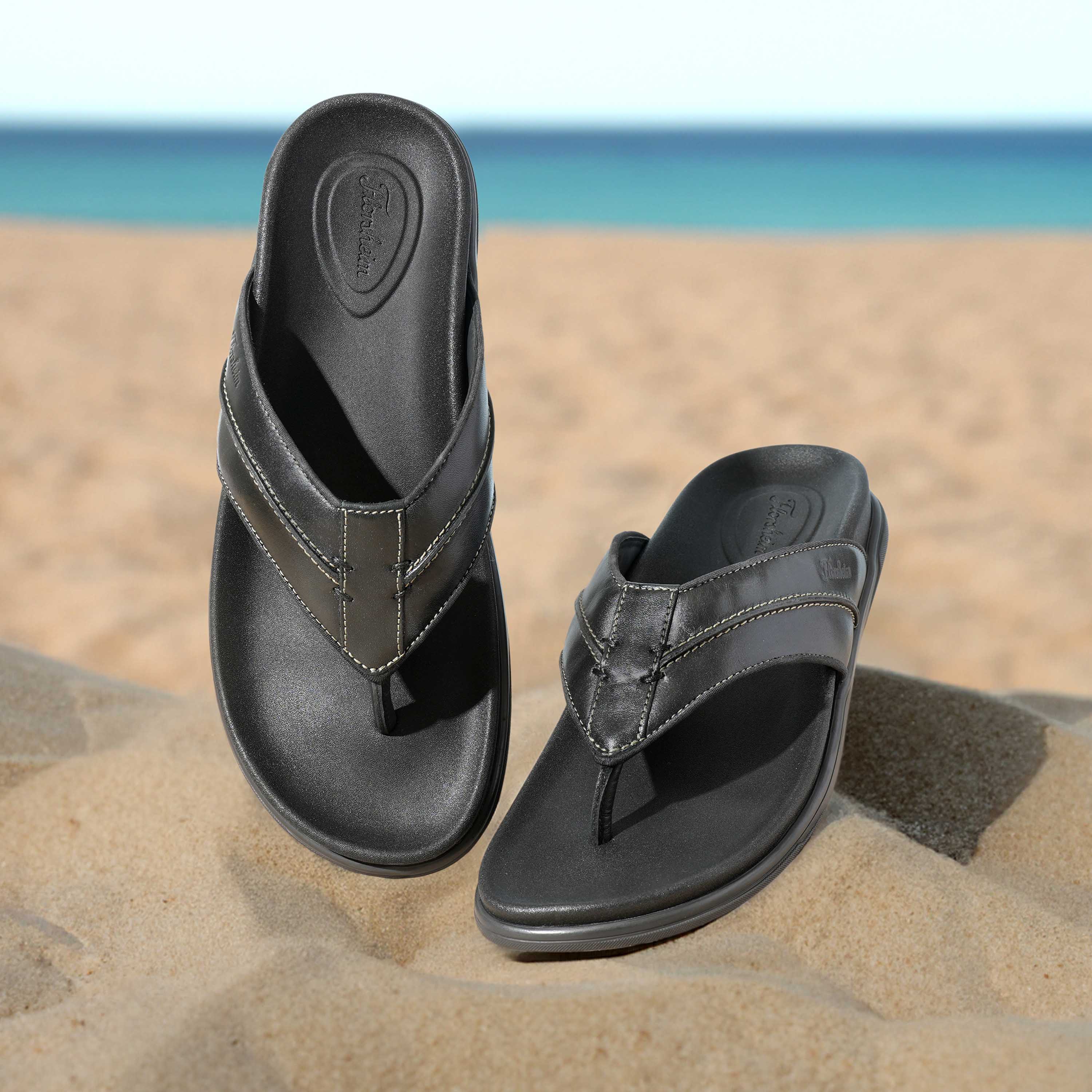 The Kriss Black Men Thong Slipper Florsheim