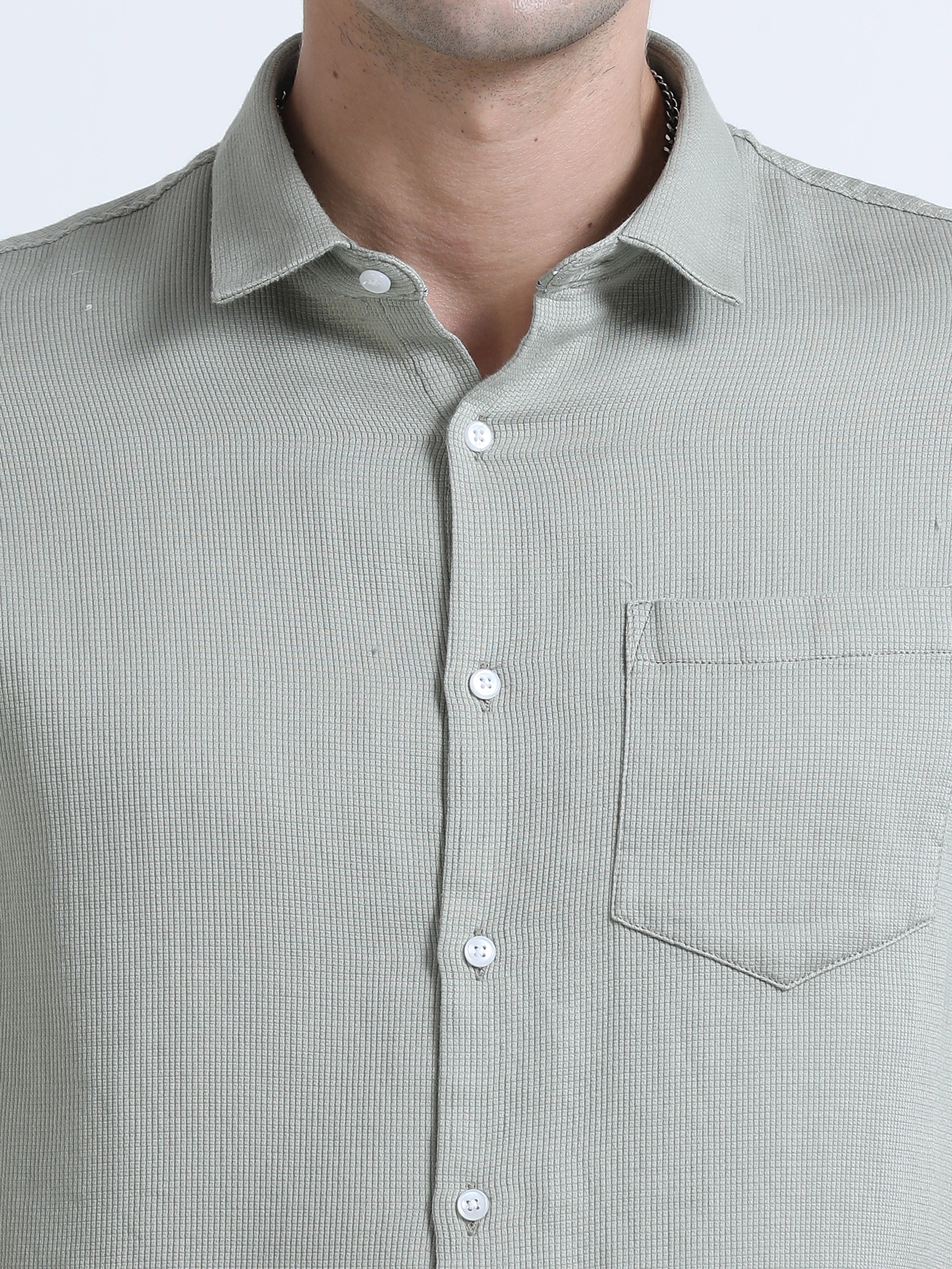 Men's Light Grey Slim Fit Dobby Half Sleeve Casual Shirt