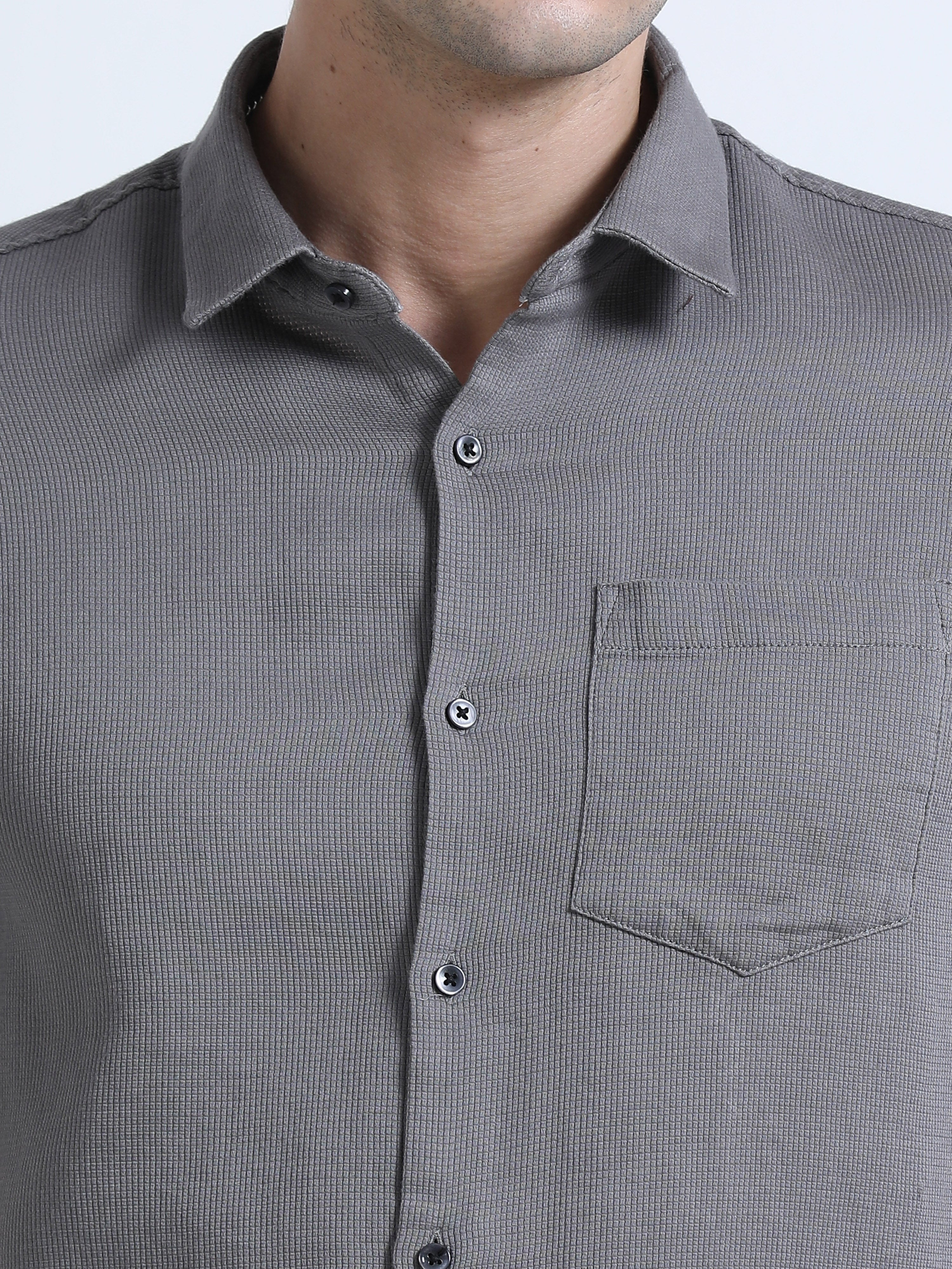 Men's Grey Slim Fit Dobby Half Sleeve Casual Shirt