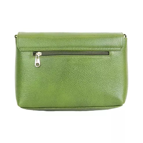 2_991d9775-066c-419e-9348-8f008b0d50db