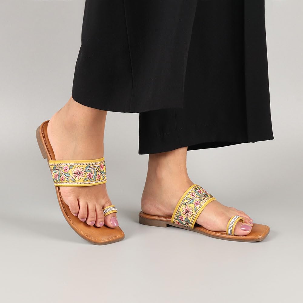 Indifeet Ethnic Toe Ring Flats for Women - Yellow - View 4