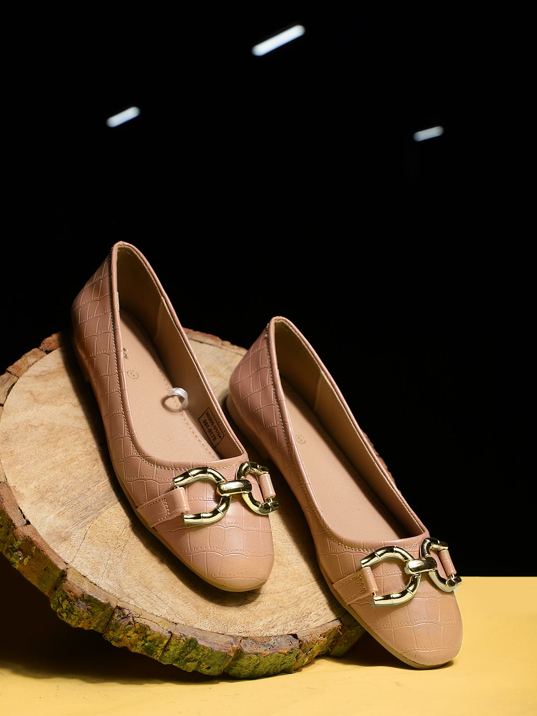 Bata Women Nude Casual Ballet Flat - Nude - View 6