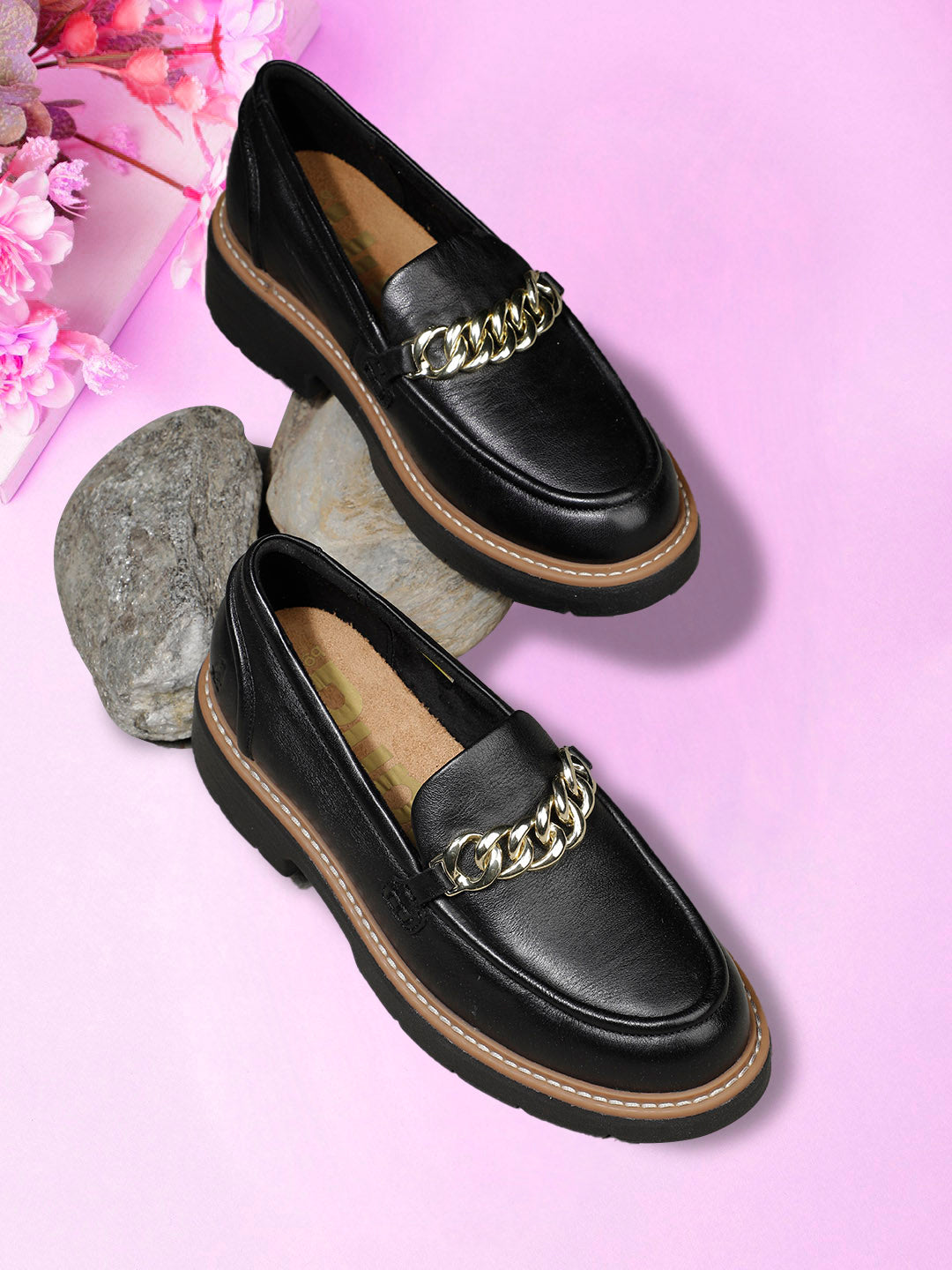 Hush Puppies Women Black Casual Slip-on Loafers - Black - View 6