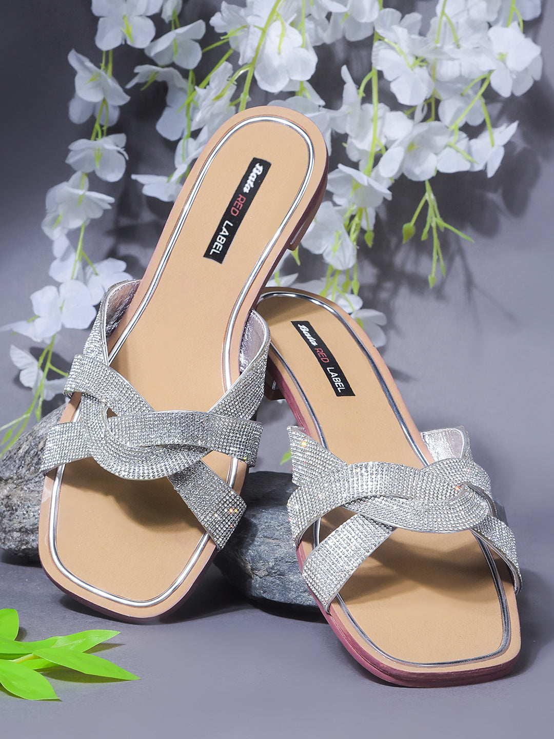 Bata Women Silver Casual Mule Flats - Silver - View 6
