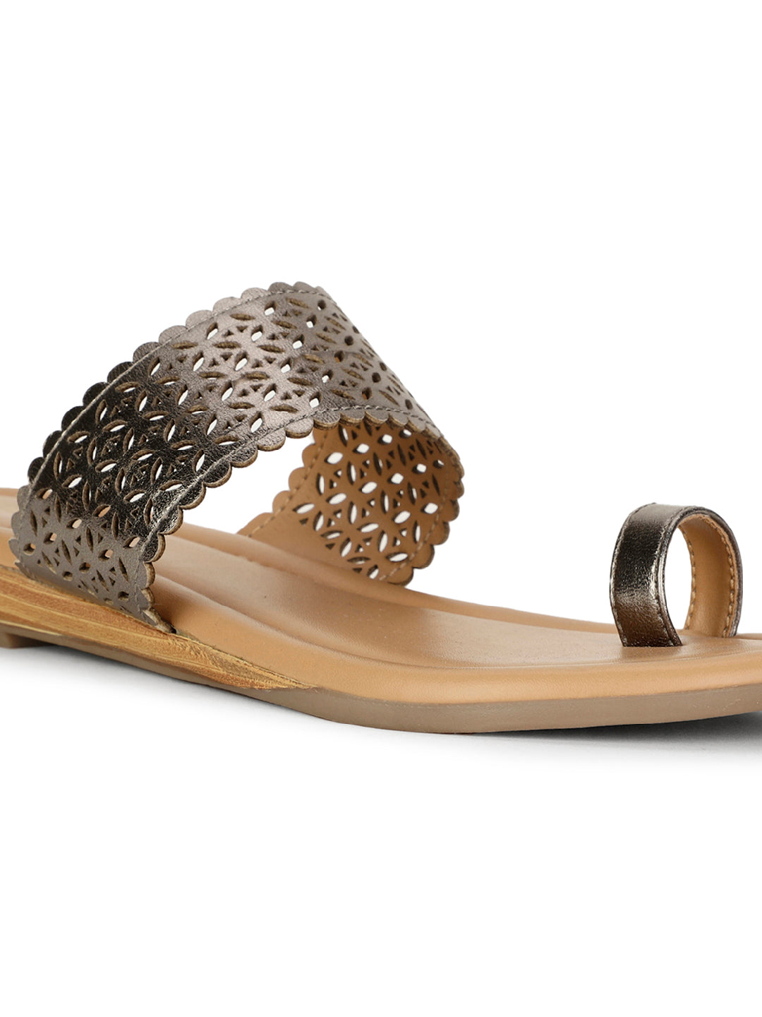 Bata Women Gunmetal Casual Toe Ring Flats - Gunmetal - View 5