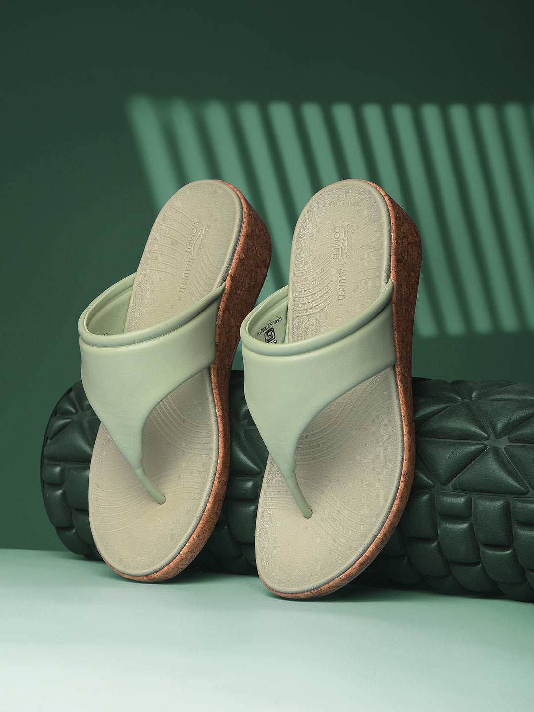 Bata Comfit Women Green Wedge Heel Thong Sandal - Green - View 6