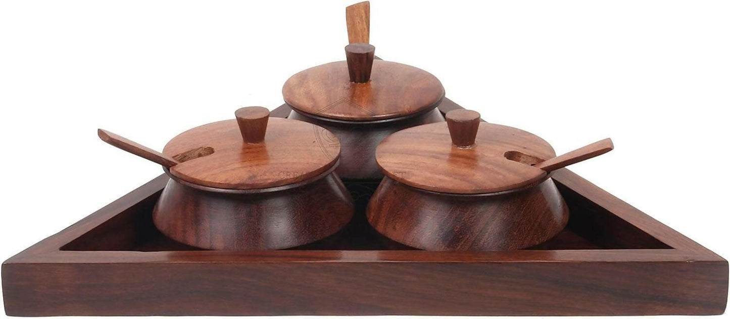 Triangular Spice Box with 3 Compartments - HalfPe