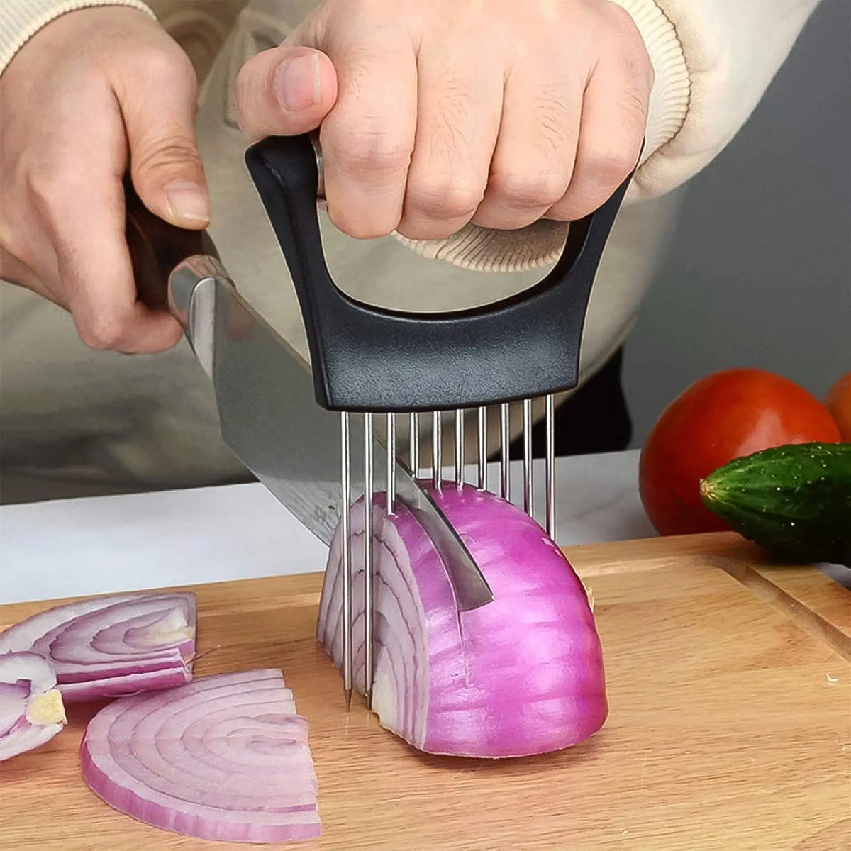 Stainless Steel Onion Cutter  Vegetable Slicer Holder Tool (1 Pc) HP DD