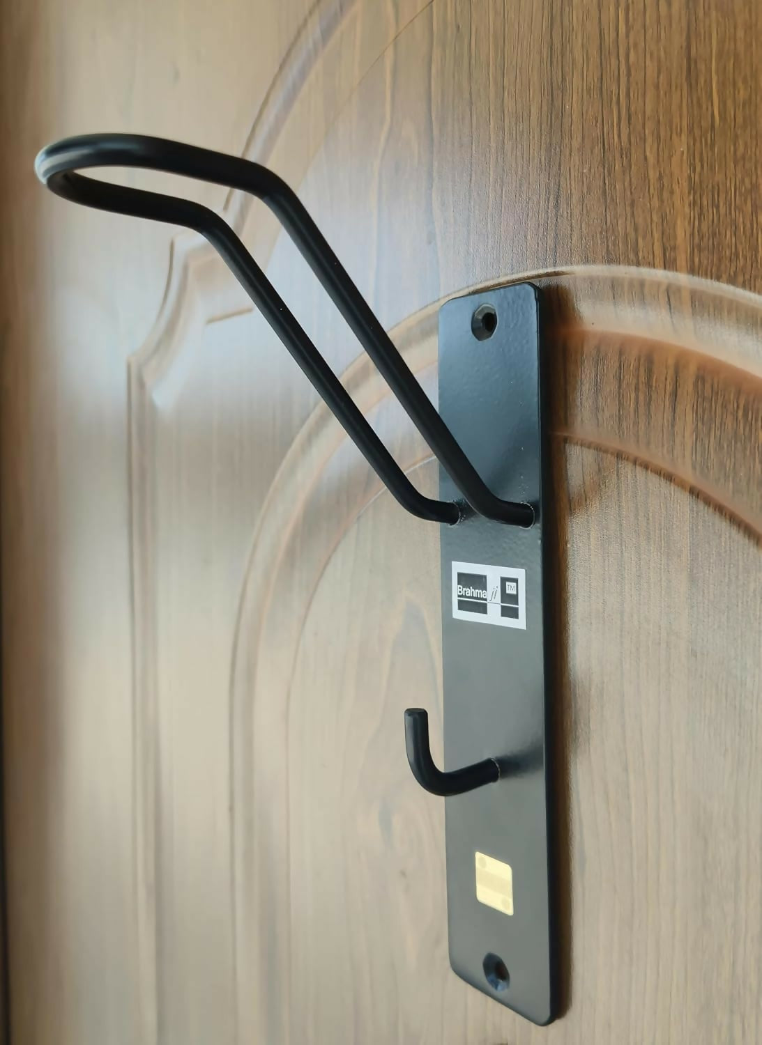 Multi-Purpose Over The Door Helmet Holder & Organizer, Heavy-Duty No-Drill Door Hook for Bags, Jackets, Keys & Accessories WiNNY