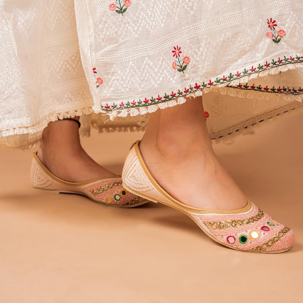 Indifeet Jutti for Women - Peach - Image 3