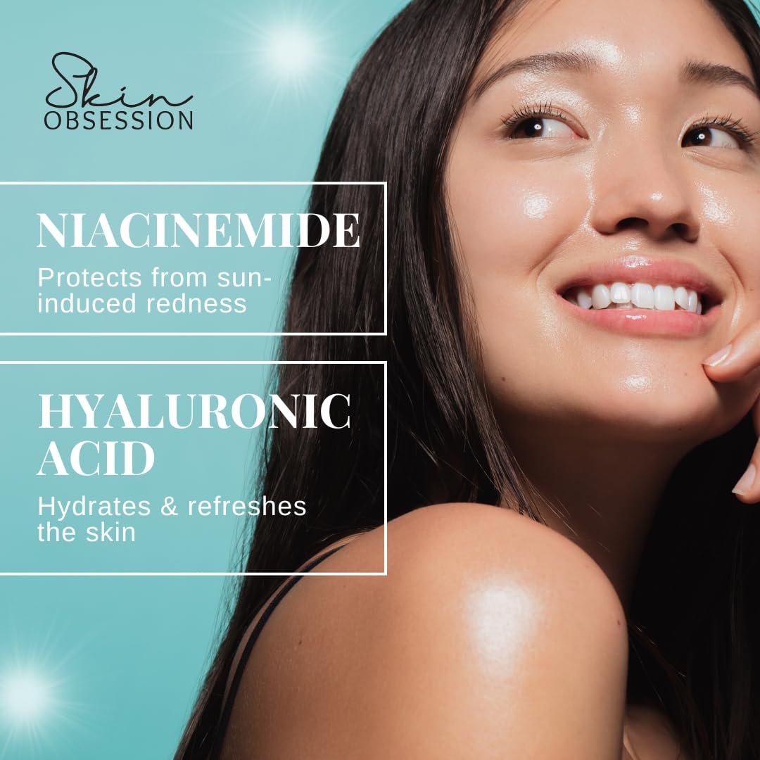 SkinObsession Lumi Glaze+ Gold Highlighting Sunscreen SPF 50 PA+++ with Instant Dewy Glow Lightweight, Non Sticky No White Cast With Niacinamide And Hyaluronic Acid 30g Lohiya Retails