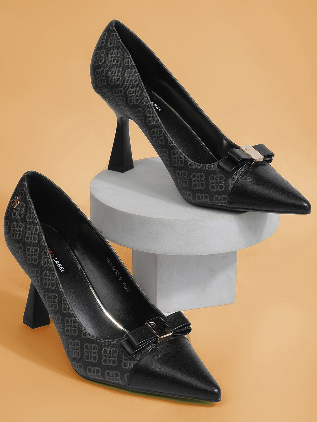 Bata Women Black Pointed-Toe Kitten Heel Pump - Black - View 6