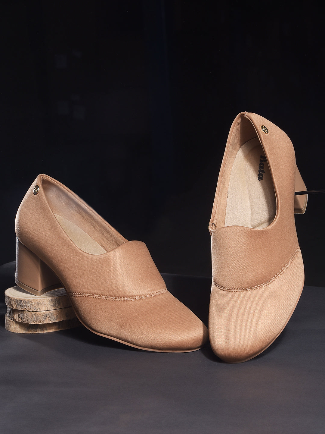 Bata Women Beige Pointed-Toe Block Heel Pump - Beige - View 6
