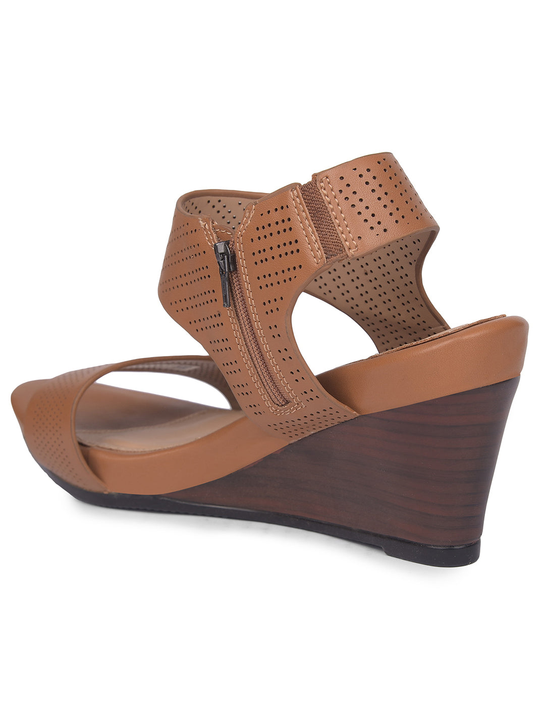 Bata Women Beige Ankle Strap Wedge Heel Sandal - Beige - View 3