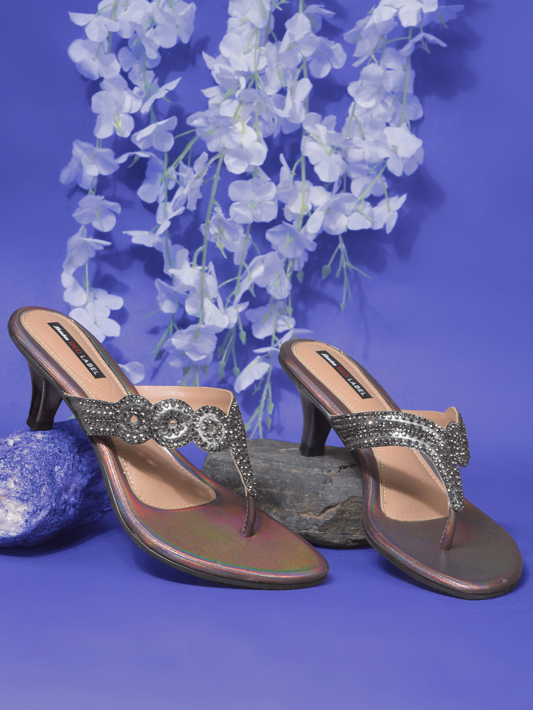Bata Women Gunmetal Block Heel Thong Sandal - Gunmetal - View 6