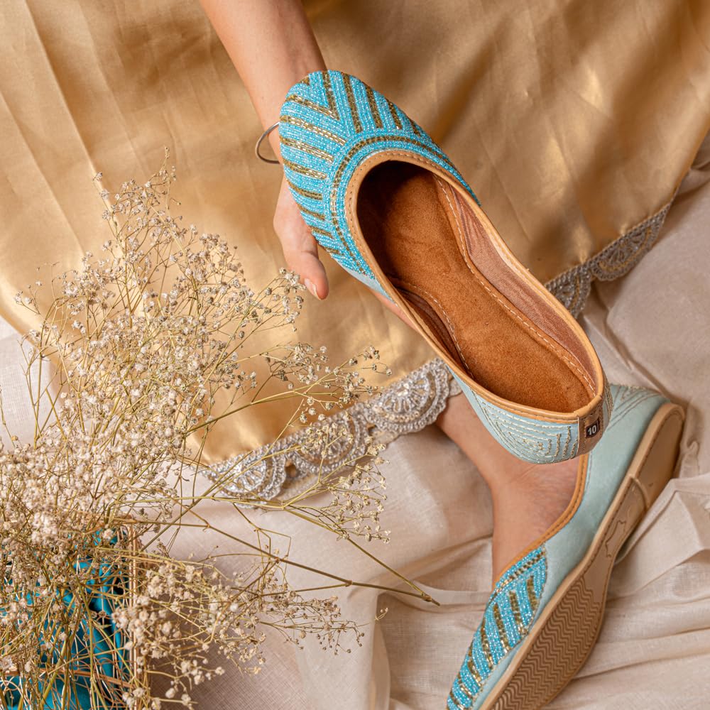 Indifeet Jutti for Women - Blue - Image 4