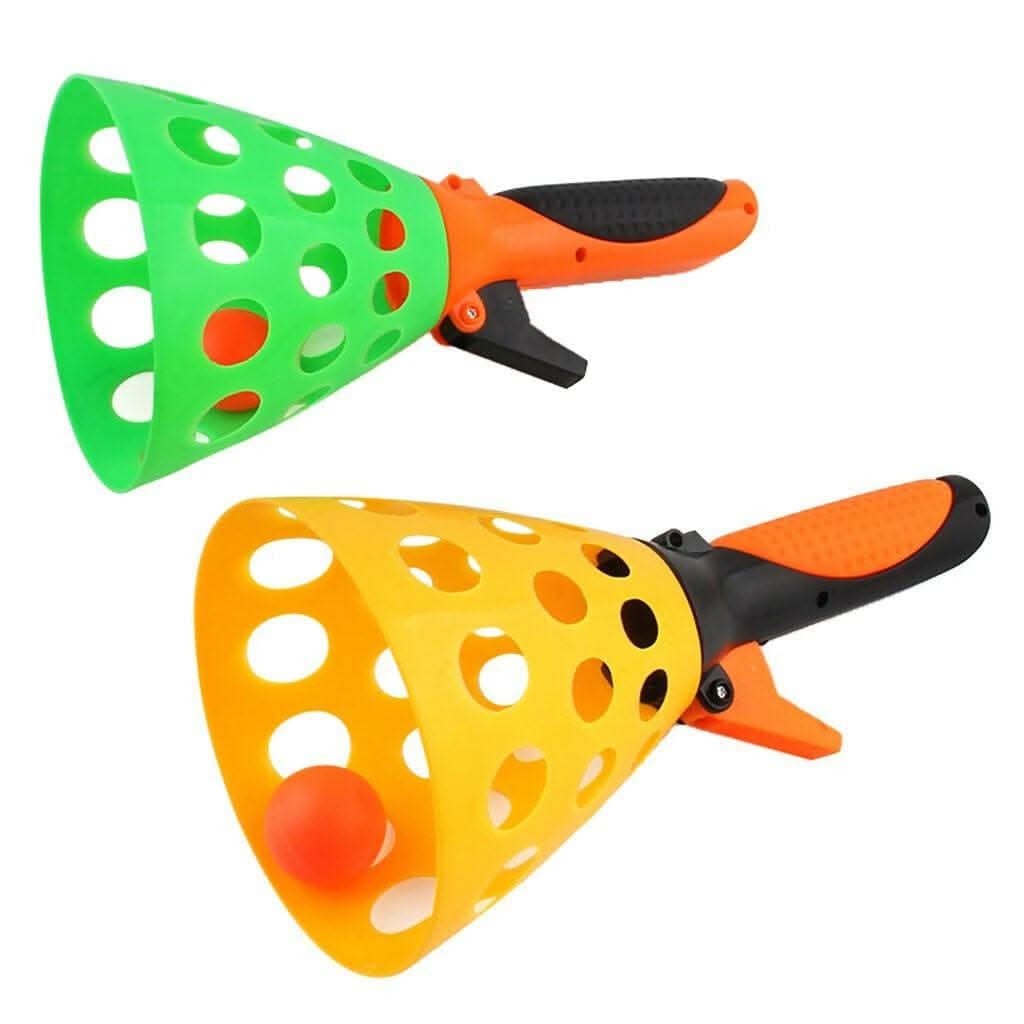 COMBR Toss & Catch Outdoor Game Set (2 Launcher Baskets & 3 Balls) - HalfPe