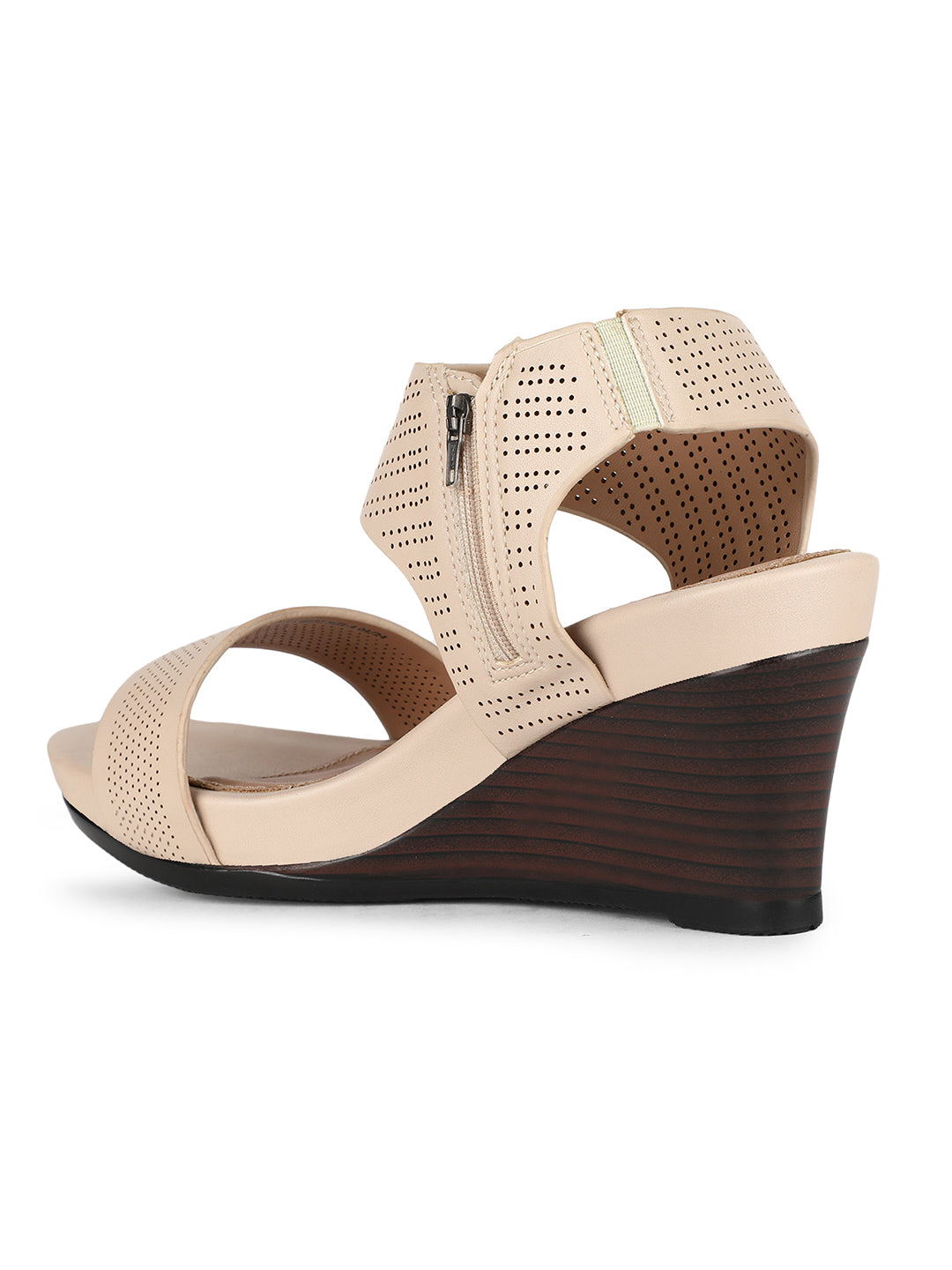 Bata Women Beige Casual Wedge Heel Sandal - Beige - View 3