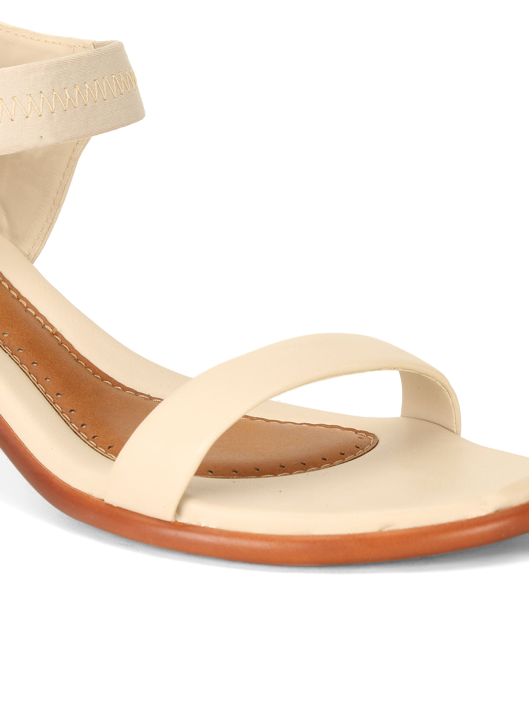 Bata Women Beige Casual Wedge Heel Sandal - Beige - View 5
