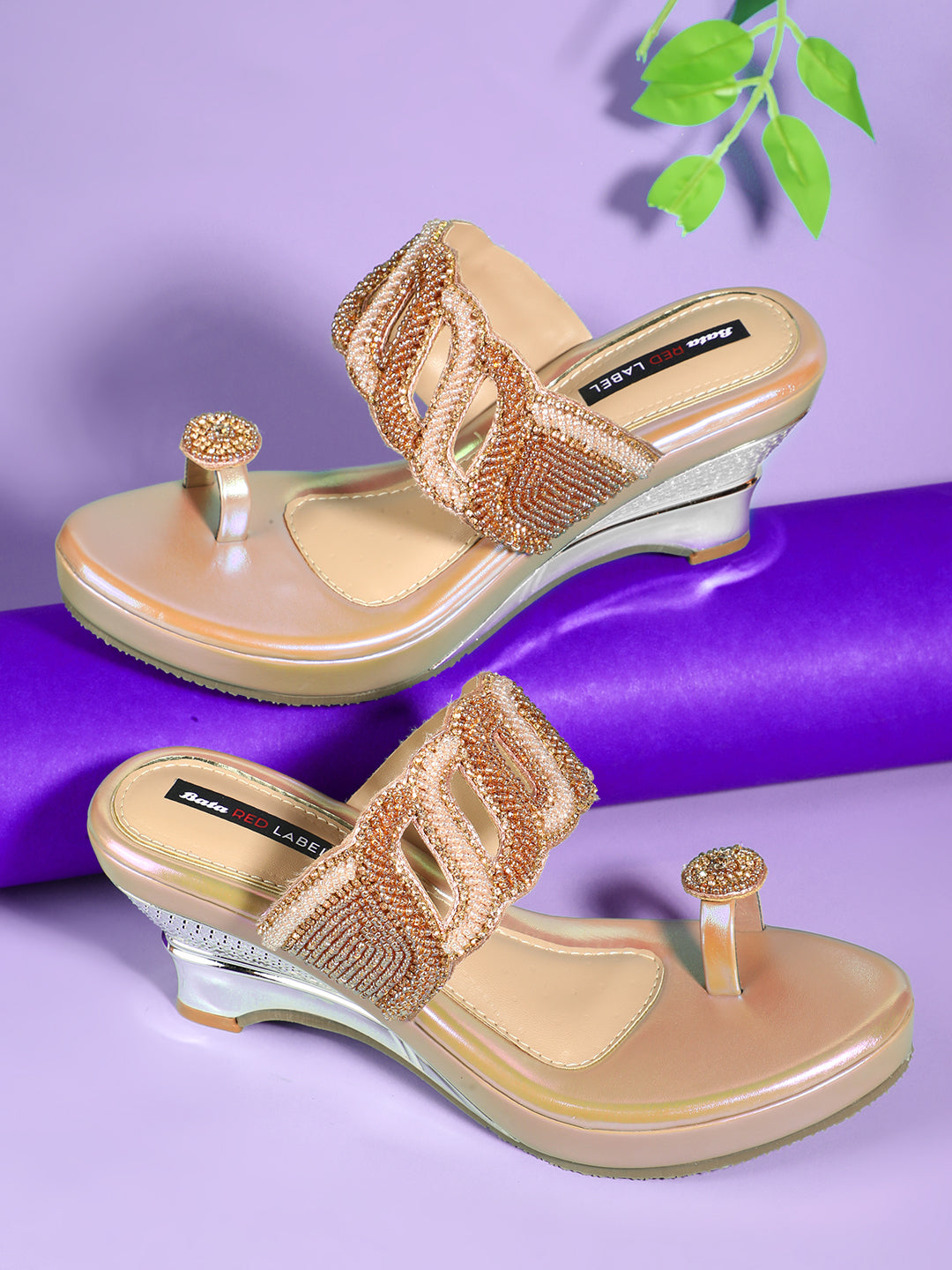 Bata Women Beige Wedge Heel Toe Ring Sandal - Beige - View 6