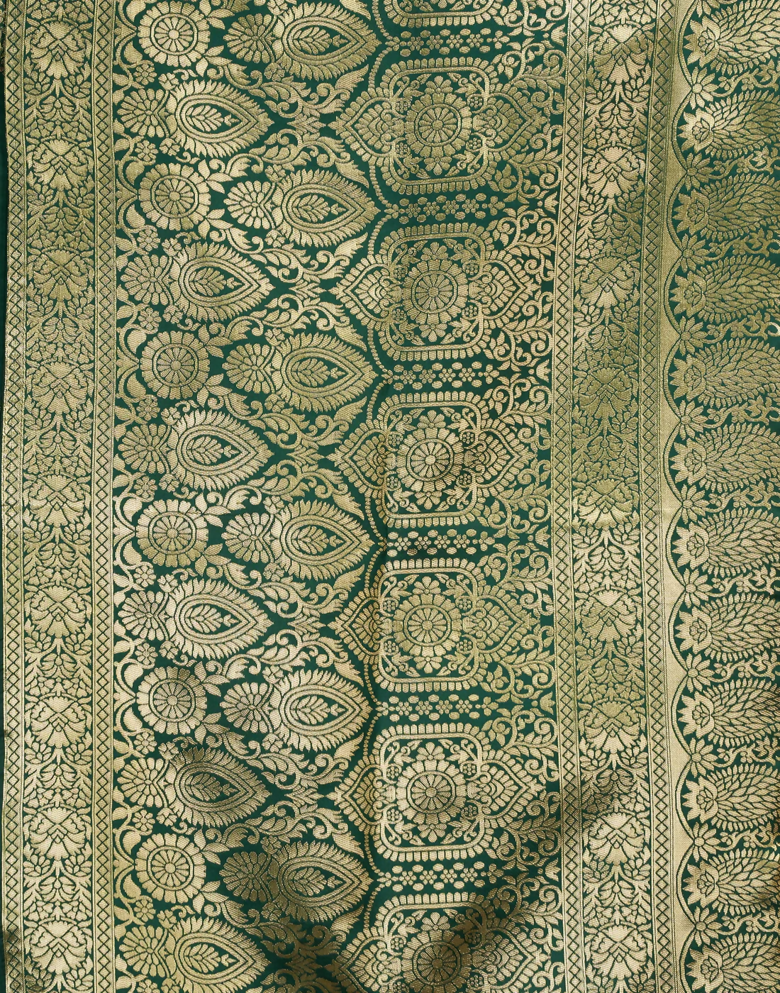 Elegant Banarasi Silk Blend Saree with Woven Design and Unstitched Blouse