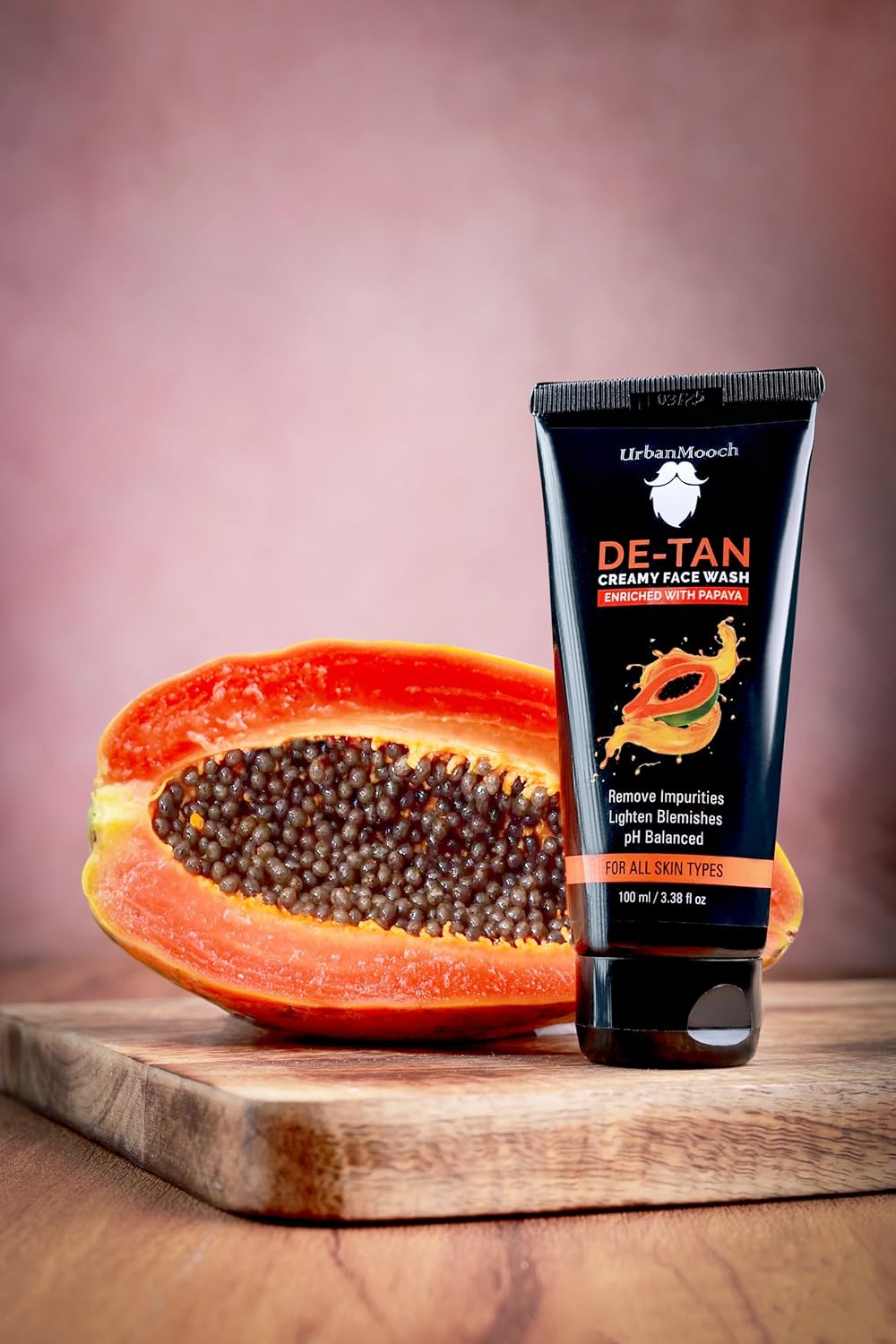 UrbanMooch Tan Removal Face Wash for Men | UrbanMooch DeTan Face Wash with Papaya Extract | Anti-Blemish, Oil-Free Daily Cleanser for Bright & Even Skin | Removes Dirt, Oil & Sun Tan – 100 ml Lohiya Retails