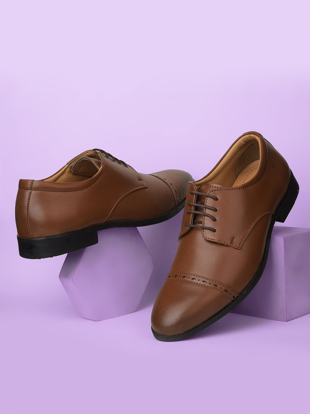 Bata Men's Tan Formal Lace-up Derby Shoes - Tan